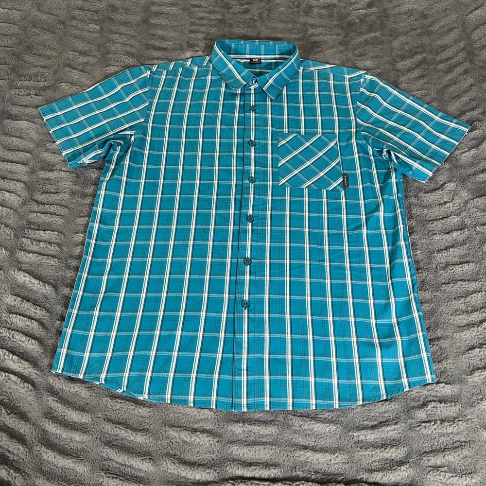 Oakley Mens Teal Blue Plaid Short Sleeve Button Up Shirt Size Large AQ025‎